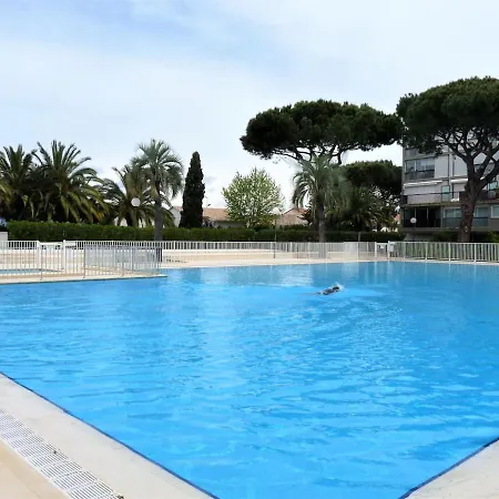 Un Panorama Sans Pareil A Tropez Saint-Tropez