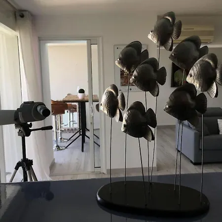 Un Panorama Sans Pareil A Tropez Apartament